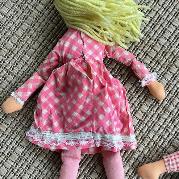 Vintage Collectible Milton Bradley Country Cousins Dolls Set - Picture 8 of 12